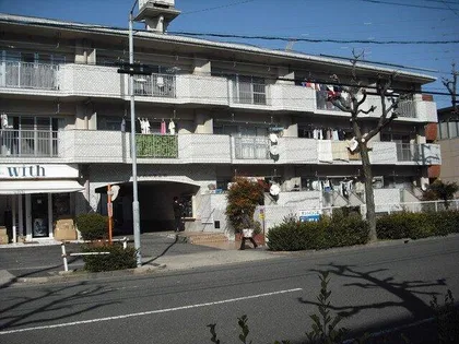 サンハイツ二城の画像