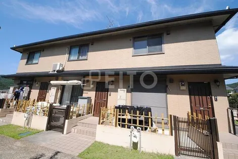 ドミールグランシャリオII棟【1階】の外観