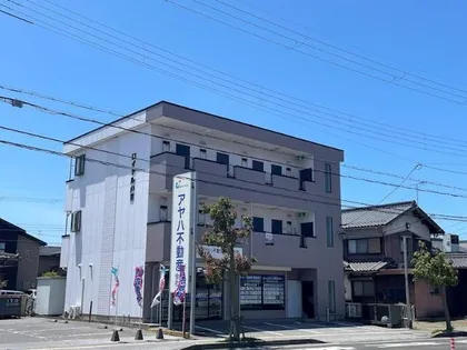 ロイヤル戸賀の画像
