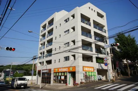 ラミナスコートの画像