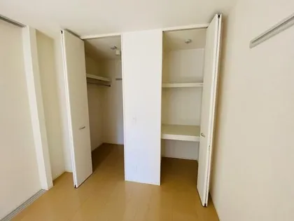 シャーロット壱番館【2階】の内装