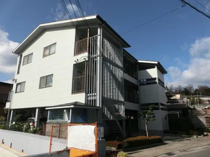 フロンティアハイツFUJIWARA【205号室】の外観