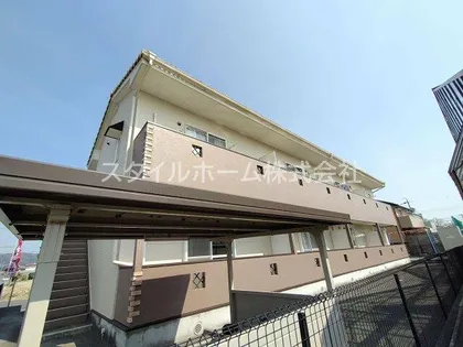 ラフォーレ新屋敷の画像
