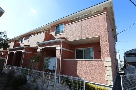 ペル ラ メール 相見【2階】の外観