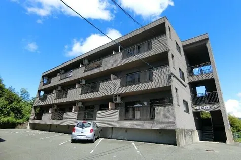 ユトリロ神ノ郷【1階】の外観