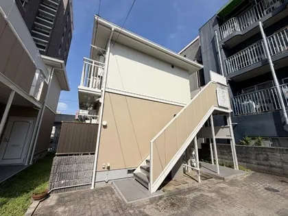 ル クレール岡町A棟の画像