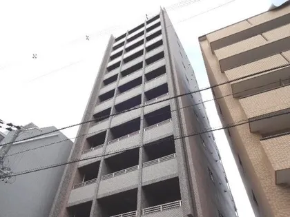 ミッドコート東三国【9階】の外観