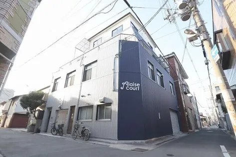 アレーズコート【3階】の外観