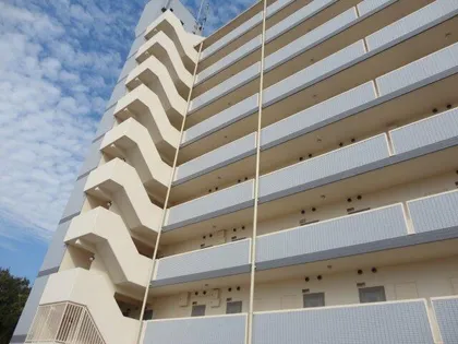 マンション望【6階】の外観