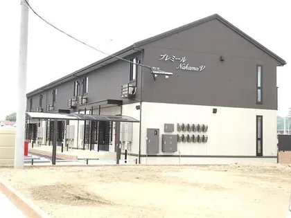 プレミールNakamaV【2階】の外観