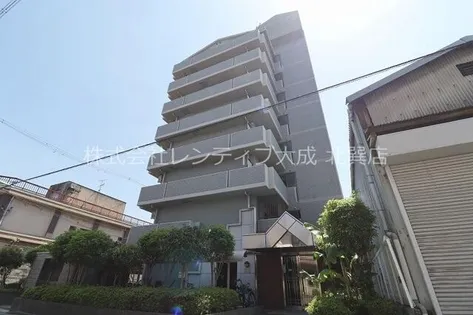 コートビュータワー【4階】の外観