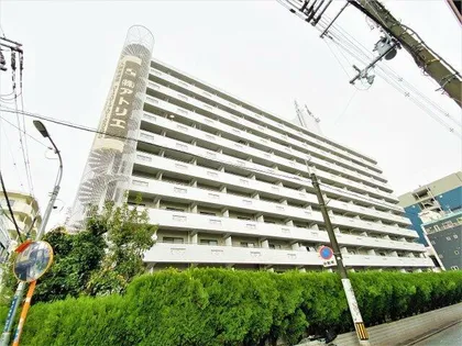 シャトー寿楽【4階】の外観