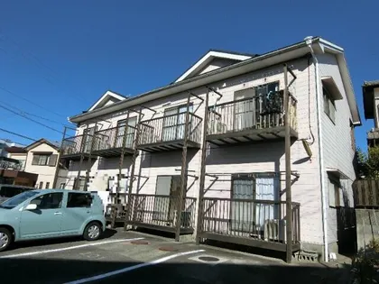 ヤングハウス三ヶ根【102号室】の外観