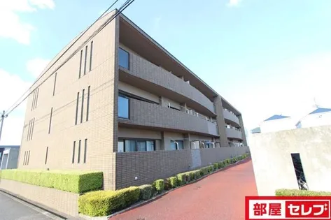 グラヂオーソ【3階】の外観