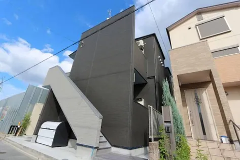 ドミトリー上高畑【201号室】の外観