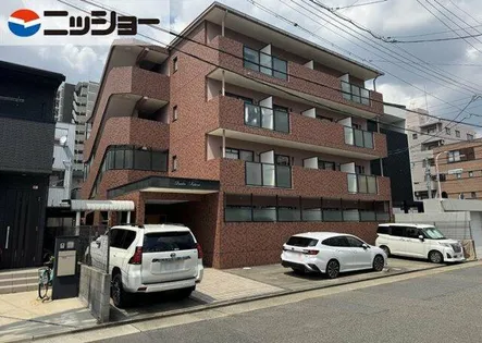 キャトルセゾンの画像