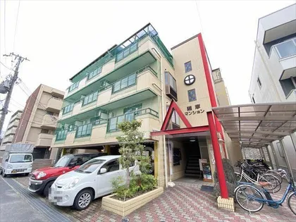 第9薩摩マンション【2階】の外観