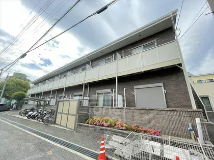 アンプルール クラージュ ウエストヒルズの画像