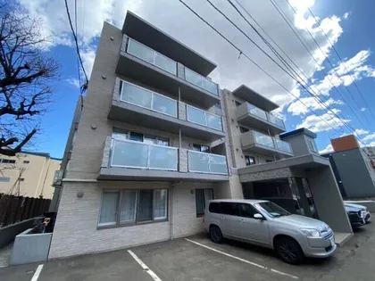 I XIII表参道の画像