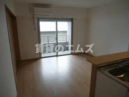 マーブルリヌーキーⅡ【6階】の居間