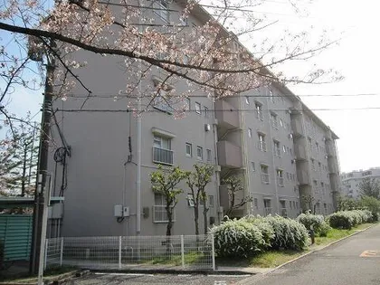 UR逆瀬川【0160403号室】の外観