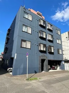 ロイヤルウェイブ【2階】の外観