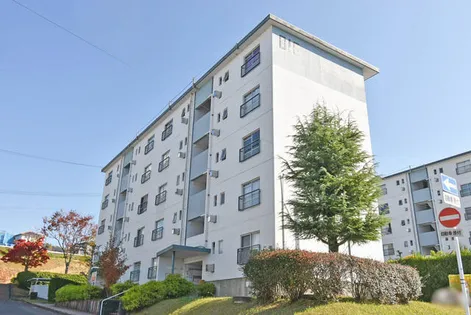 UR高森台【0160301号室】の外観