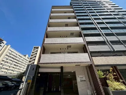 ウイステリア名城【3階】の外観