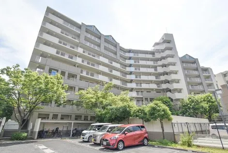 URサンヴァリエ金岡の画像