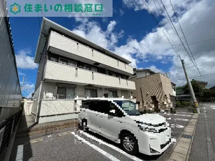 愛知県岡崎市六名本町【アパート】の外観