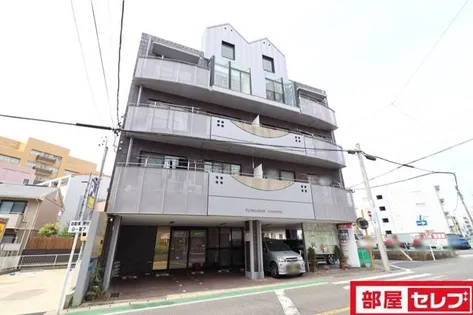 ローズガーデン楠元【201号室】の外観