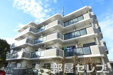 グランパス池見【4階】の外観