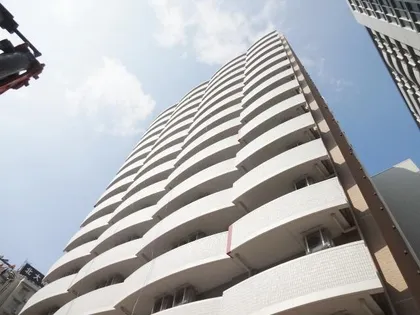 セレニテ新大阪カルム【8階】の外観