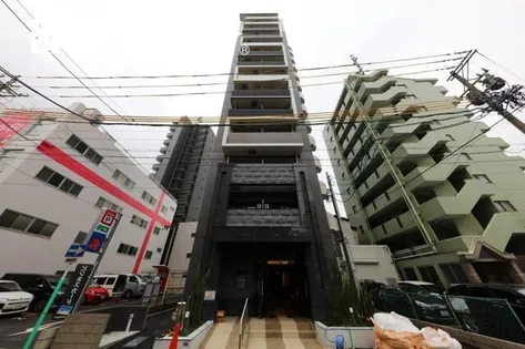プレサンス上前津リラシス【6階】の外観
