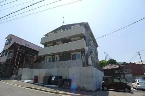 福岡県北九州市八幡西区陣山3丁目【アパート】の外観