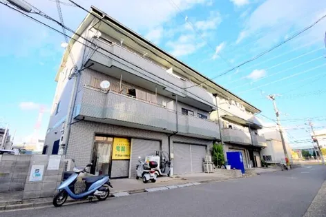 ファミール北畠の画像