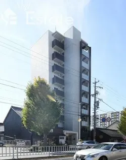 モン ヨイーエ【5階】の外観