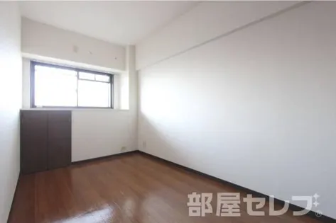 グリーンヒルズ【302号室】の内装