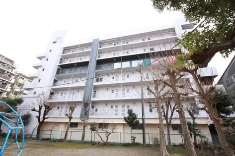 三秀レジデンス【6階】の外観