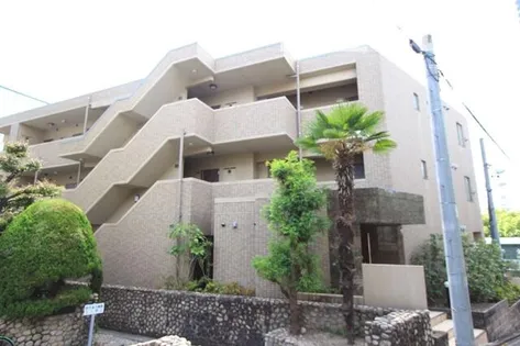 ハイリスベーネ池下【D-1号室】の外観