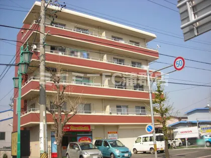 ファミーユ若葉の画像