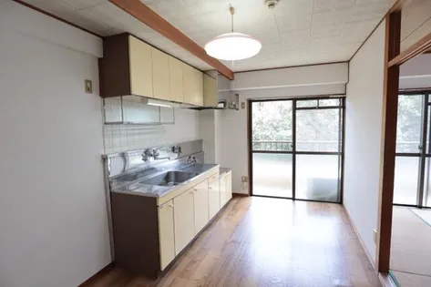 グリーンライフ山ノ沢【5B号室】の内装