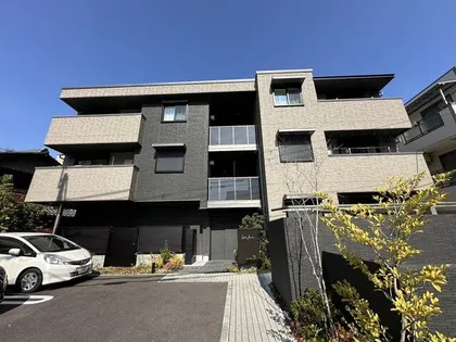 シャーメゾンGRAN ARROWSの画像