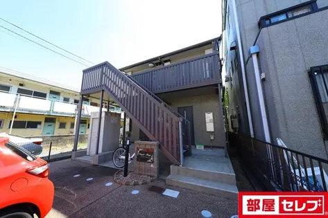 ロイヤル・ステージ【202号室】の外観