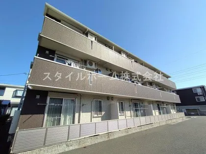 ヴェルドミール【2階】の外観