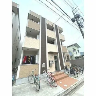 Empire State【3階】の外観