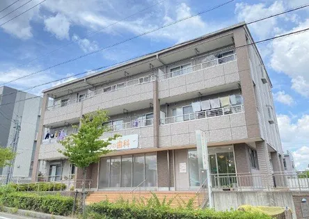 ブラウベルグ【2階】の外観