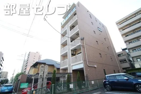 リベルテ桜山【3階】の外観