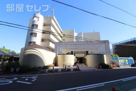 東山ビレッジ【6階】の外観