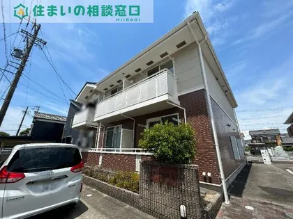 愛知県岡崎市中島町字上町【アパート】の外観